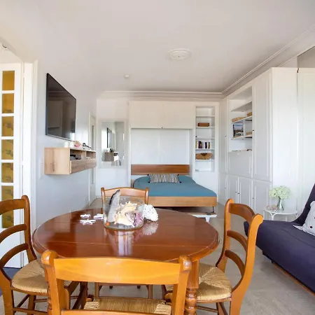 Appartement Le Corail By Interhome Villeneuve-Loubet