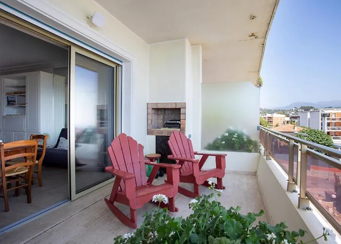 Le Corail By Interhome Villeneuve-Loubet