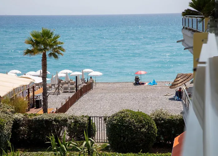 Le Corail By Interhome Villeneuve-Loubet