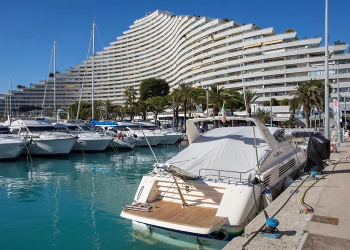 Appartement Le Corail By Interhome